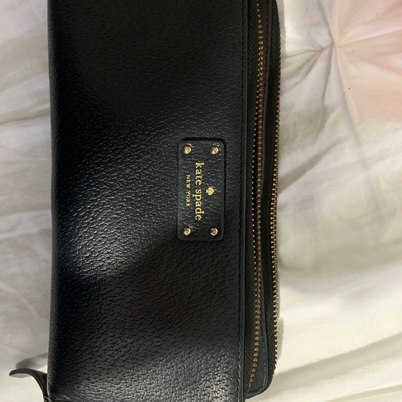 Kate Spade Wallet - Picture 3 of 5
